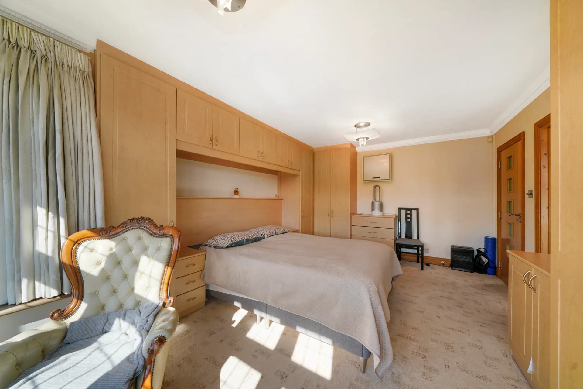 49 Sudbury Court Drive - OajGESiz2lxDUdHRf54X.jpg