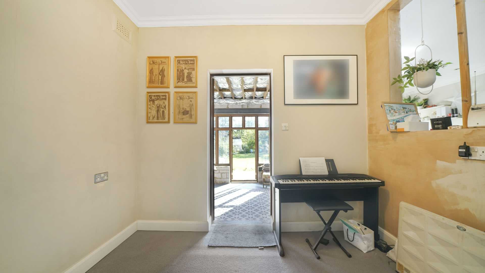 Pebworth Road, Harrow - Image 6