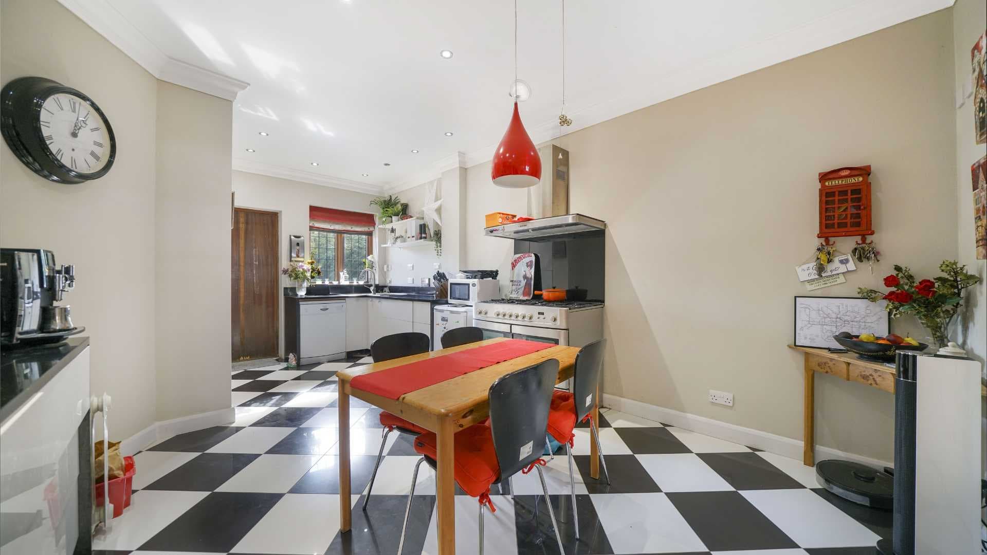 Pebworth Road, Harrow - Image 10